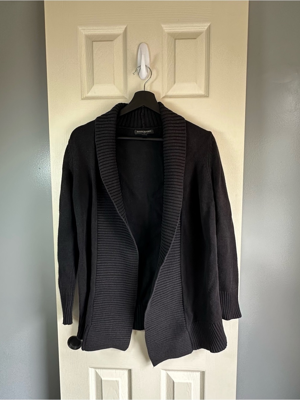 Banana Republic Black Open-Front Shawl Collar Cardigan